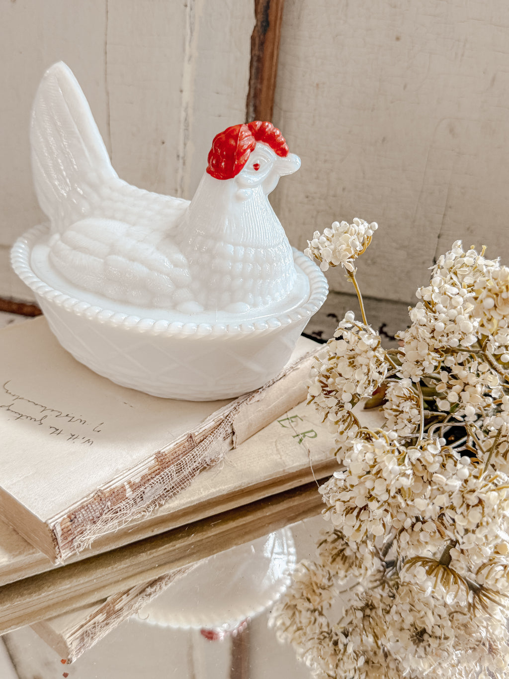 Vintage Westmoreland Hen Dish