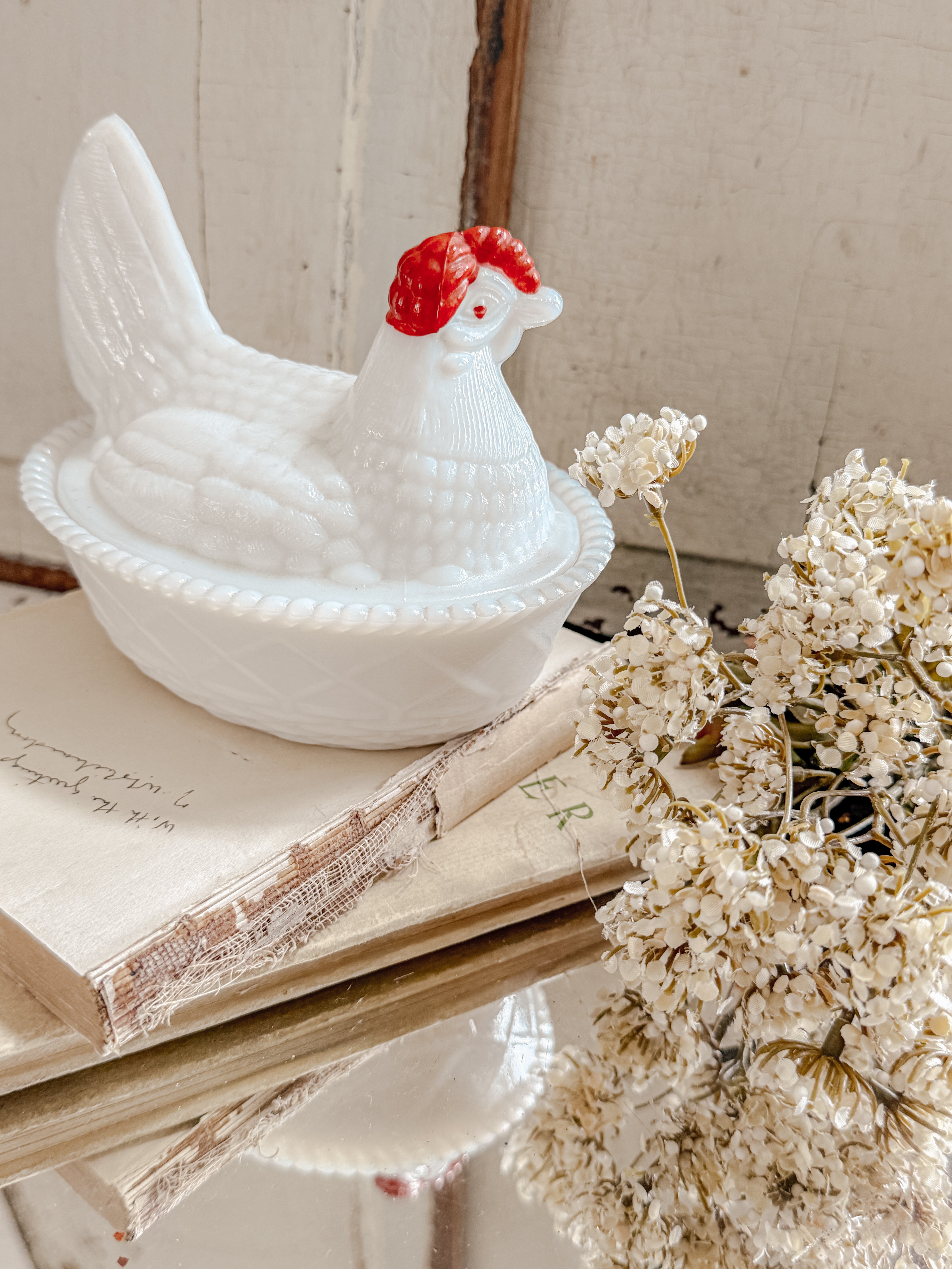 Vintage Westmoreland Hen Dish