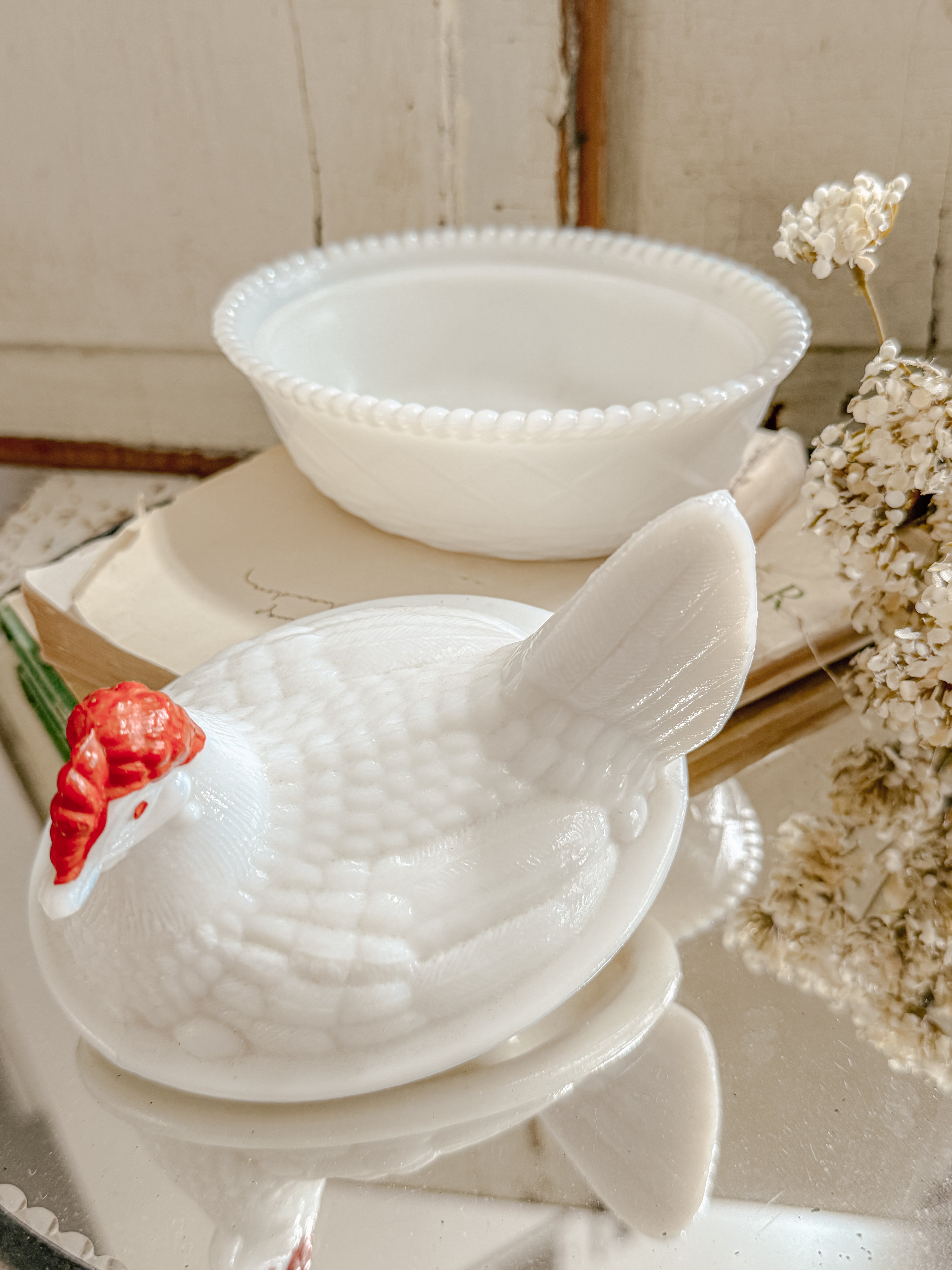 Vintage Westmoreland Hen Dish