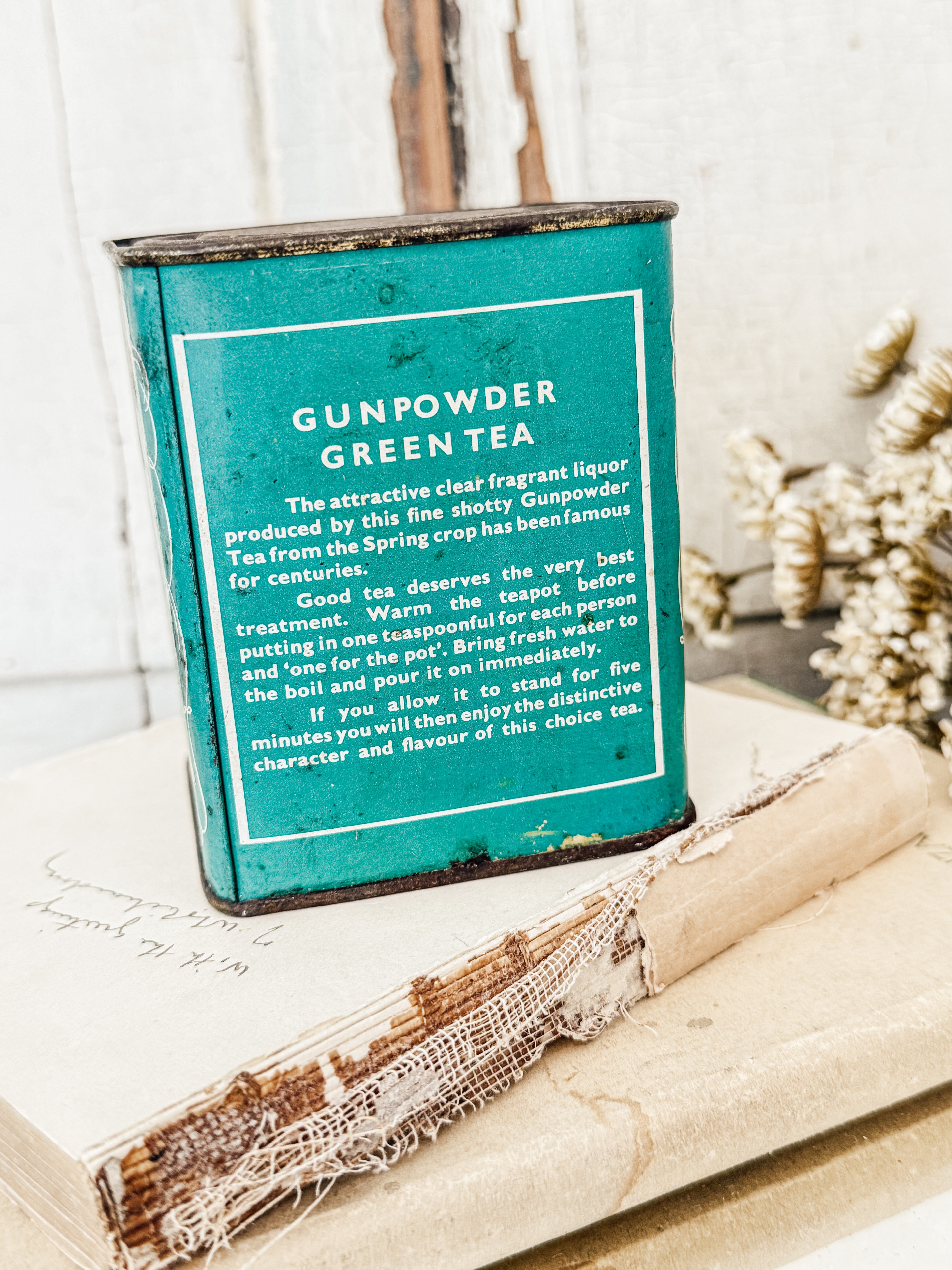 1970’s Vintage Twinings Gunpowder Green Tea tin