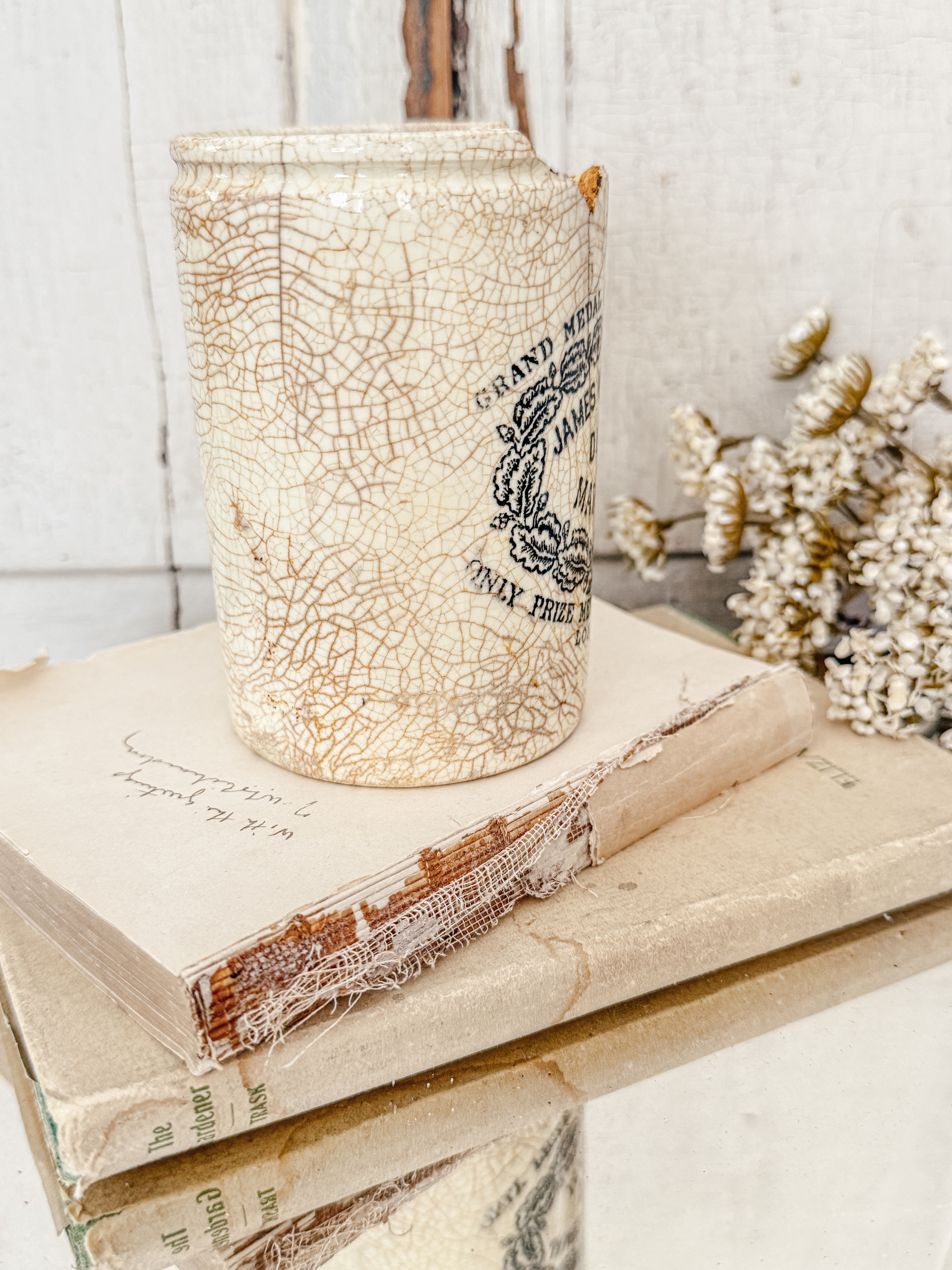 English James Keiller & Sons Dundee Marmalade jar