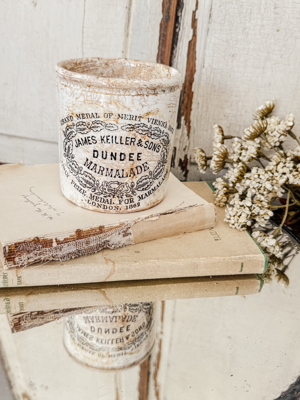 English James Keiller & Sons Dundee Marmalade Jar