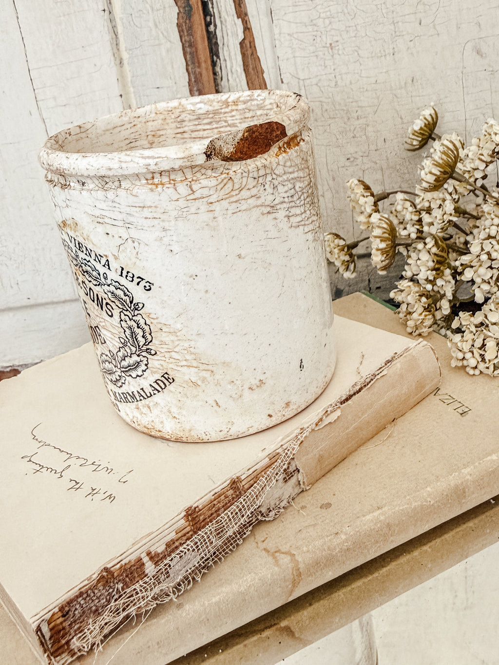 English James Keiller & Sons Dundee Marmalade Jar