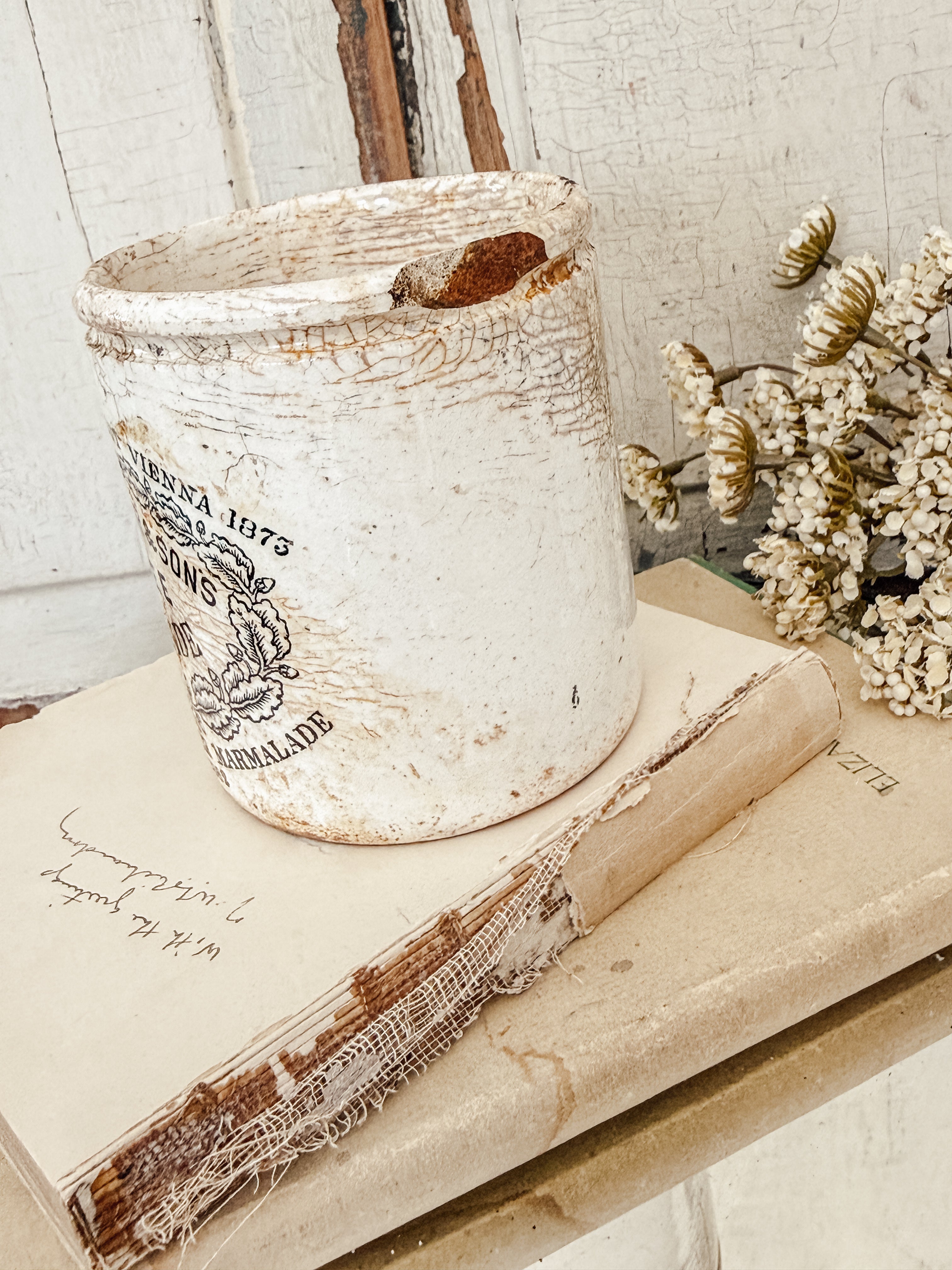 English James Keiller & Sons Dundee Marmalade Jar