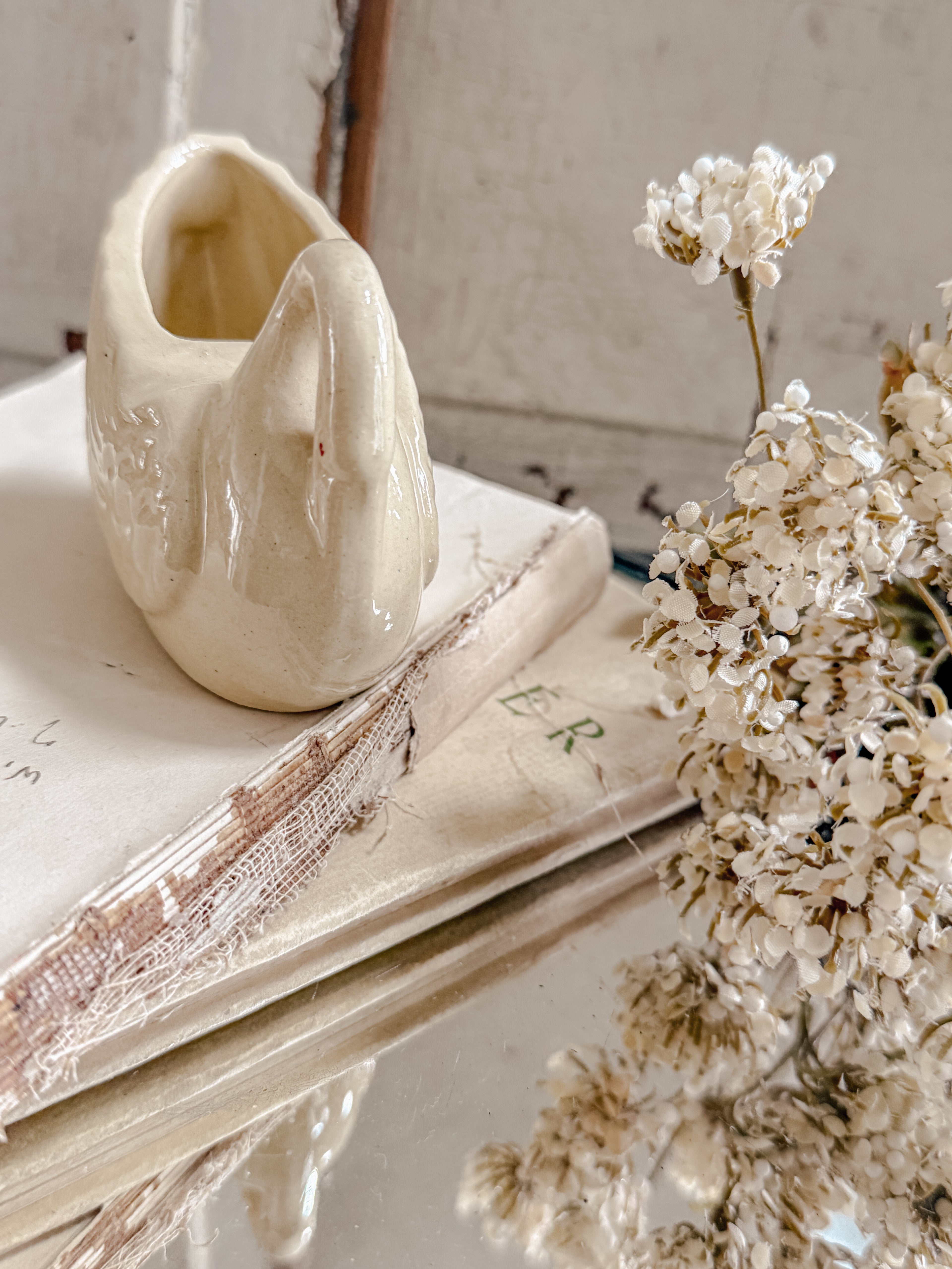 Vintage Mid Century Modern Swan Planter