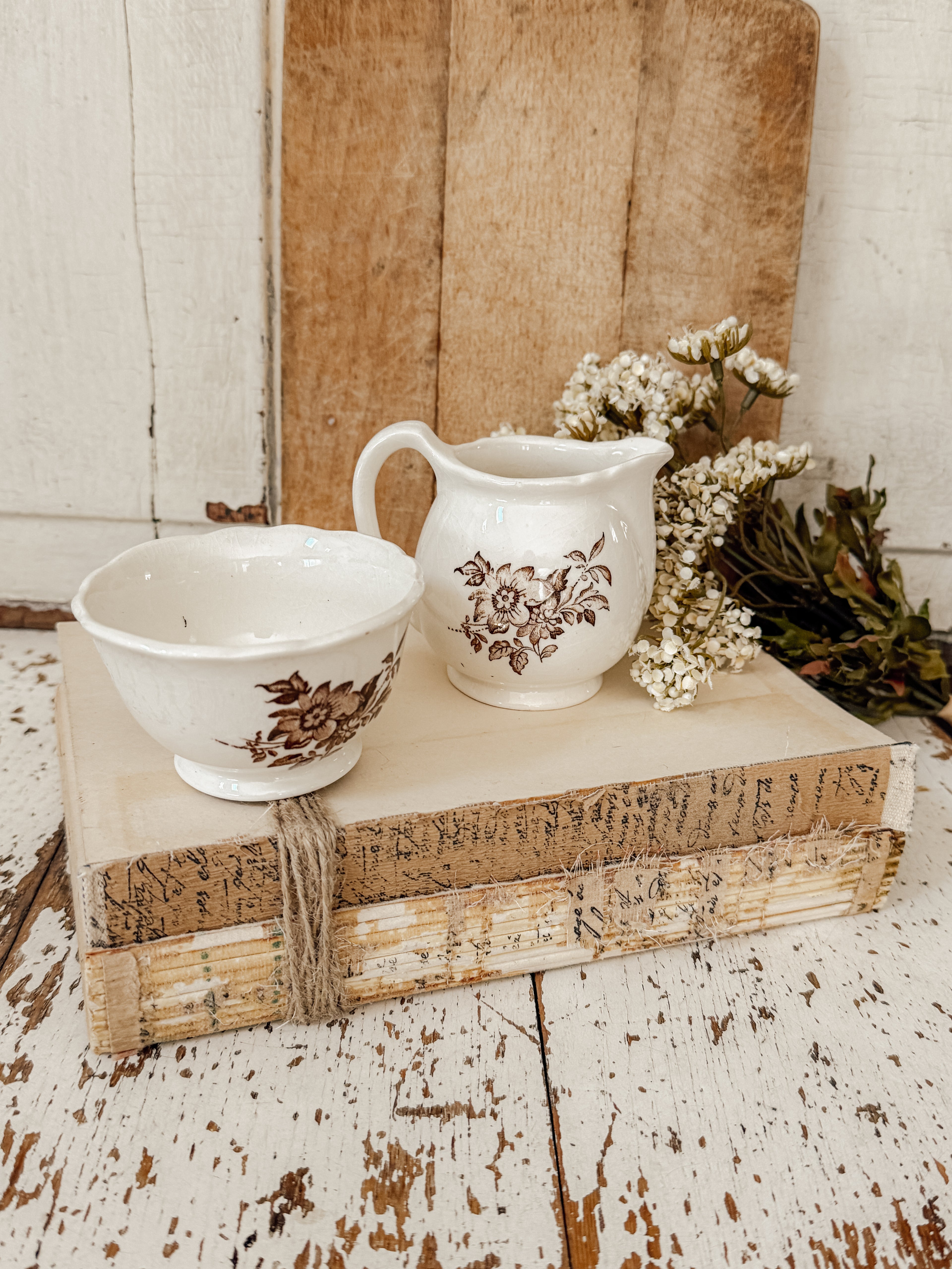 Vintage England Charlotte Crownford Ironstone Cream & Sugar Set of 2