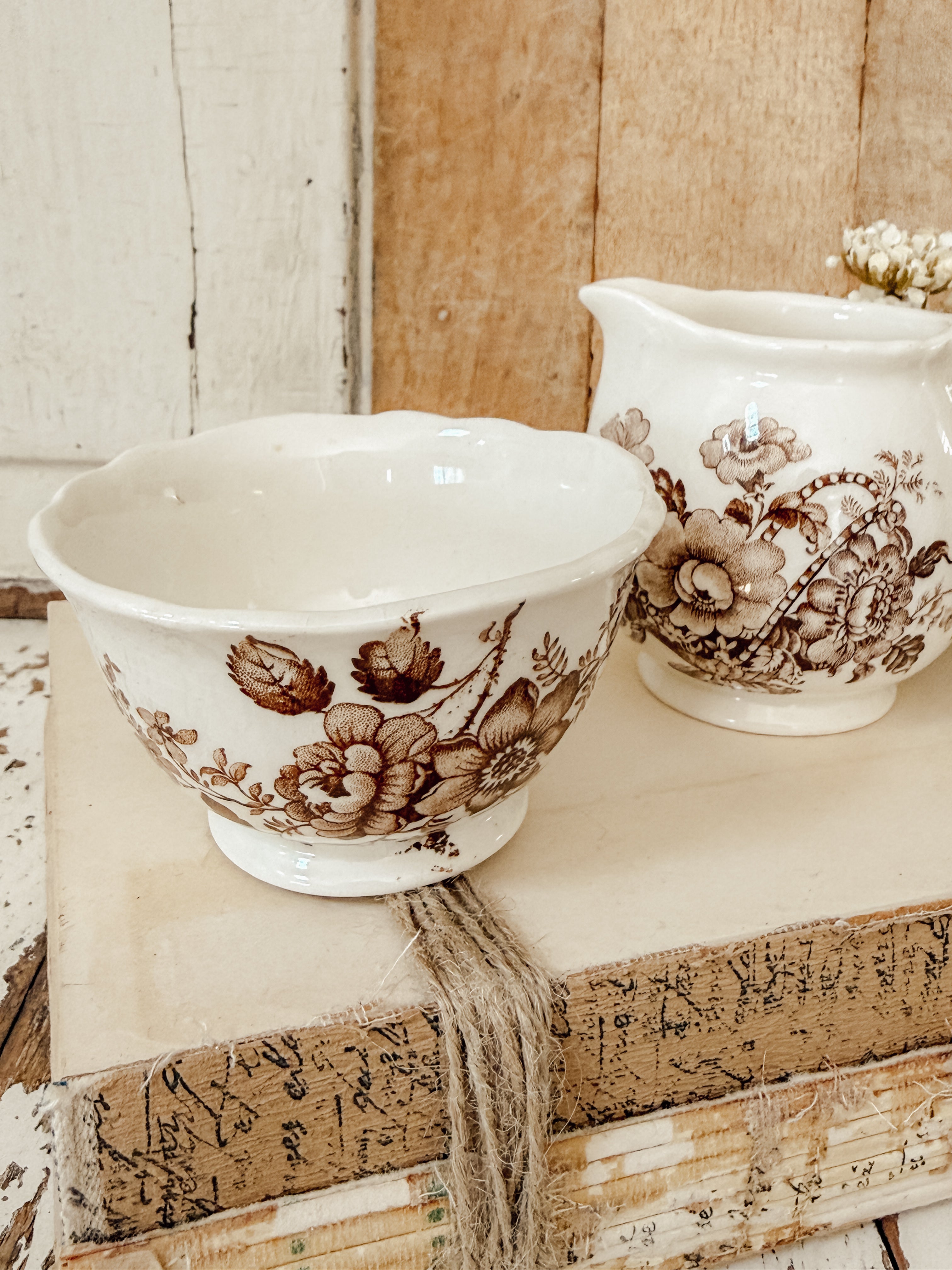Vintage England Charlotte Crownford Ironstone Cream & Sugar Set of 2